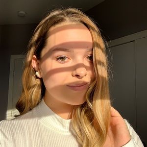 Meet your Posher, Kendall